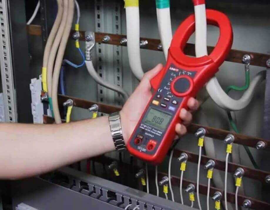 Unit UT221 AC/DC 2000A Dijital Pensampermetre